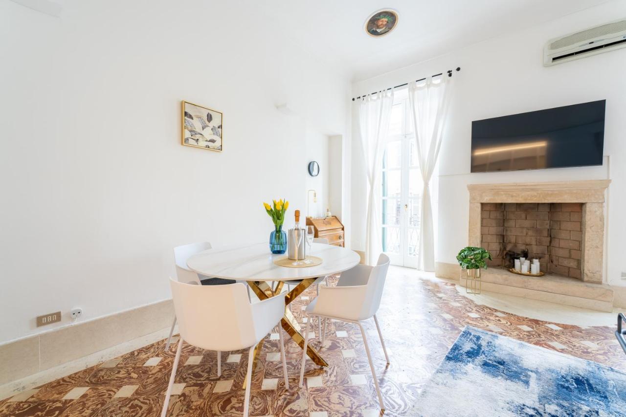 Corso Cavour Luxury Apartment Верона Екстер'єр фото