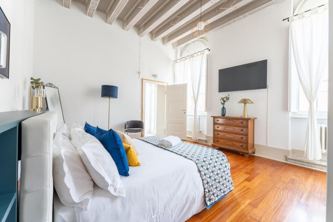 Corso Cavour Luxury Apartment Верона Екстер'єр фото