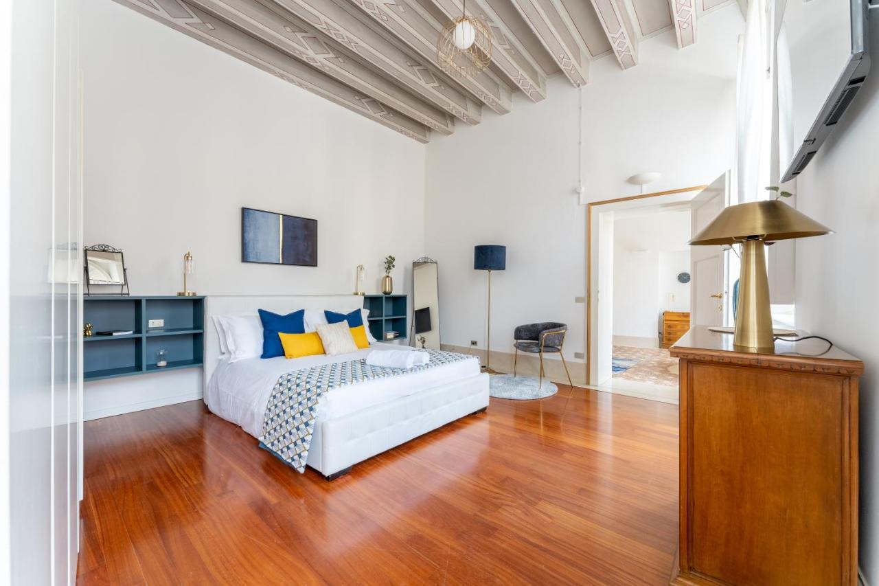 Corso Cavour Luxury Apartment Верона Екстер'єр фото